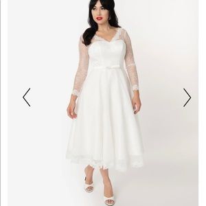 Unique Vintage 1950s Ivory Lace Long Sleeve Martinique Bridal Dress